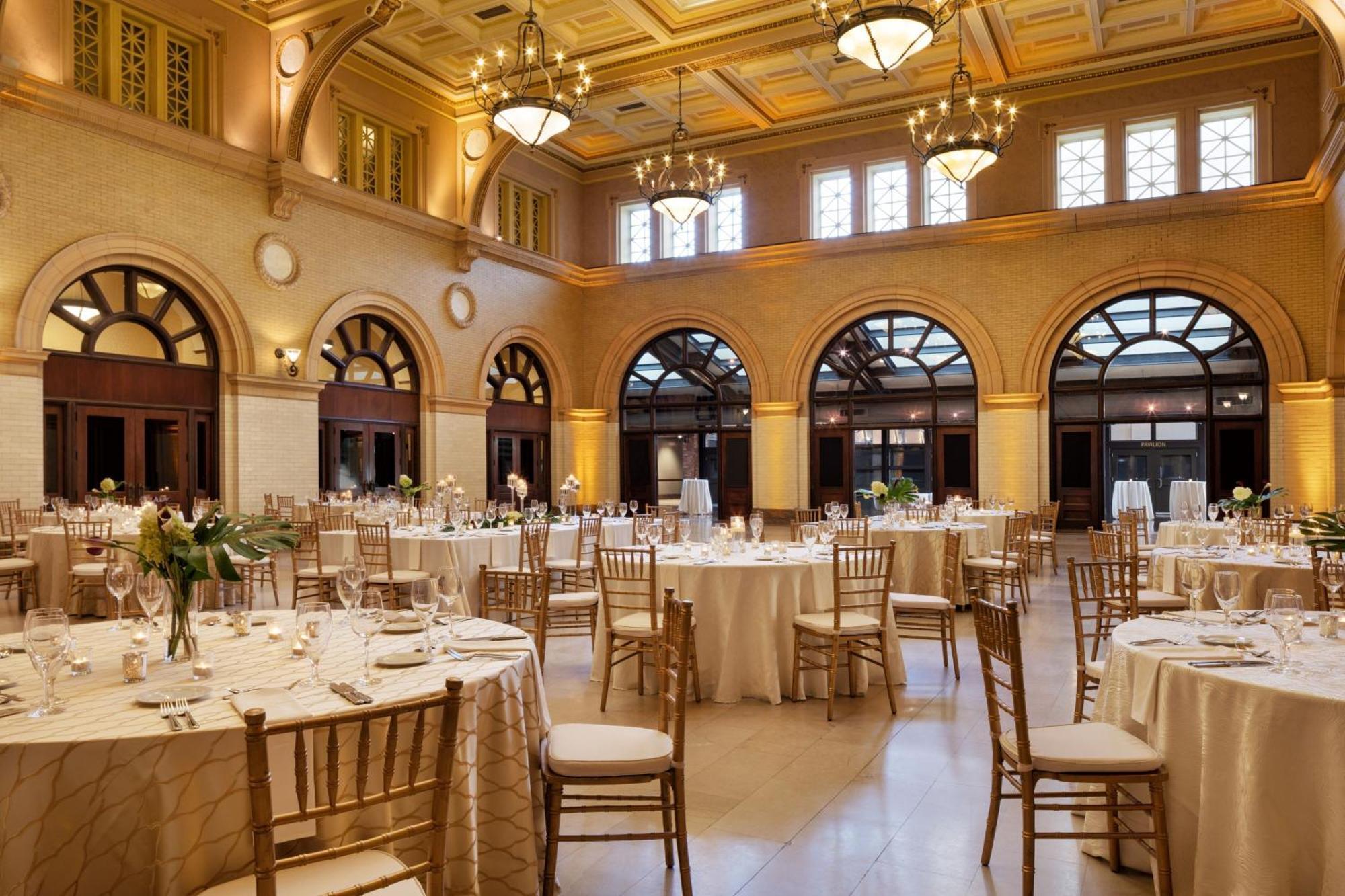 Renaissance Minneapolis Hotel, The Depot Exterior foto